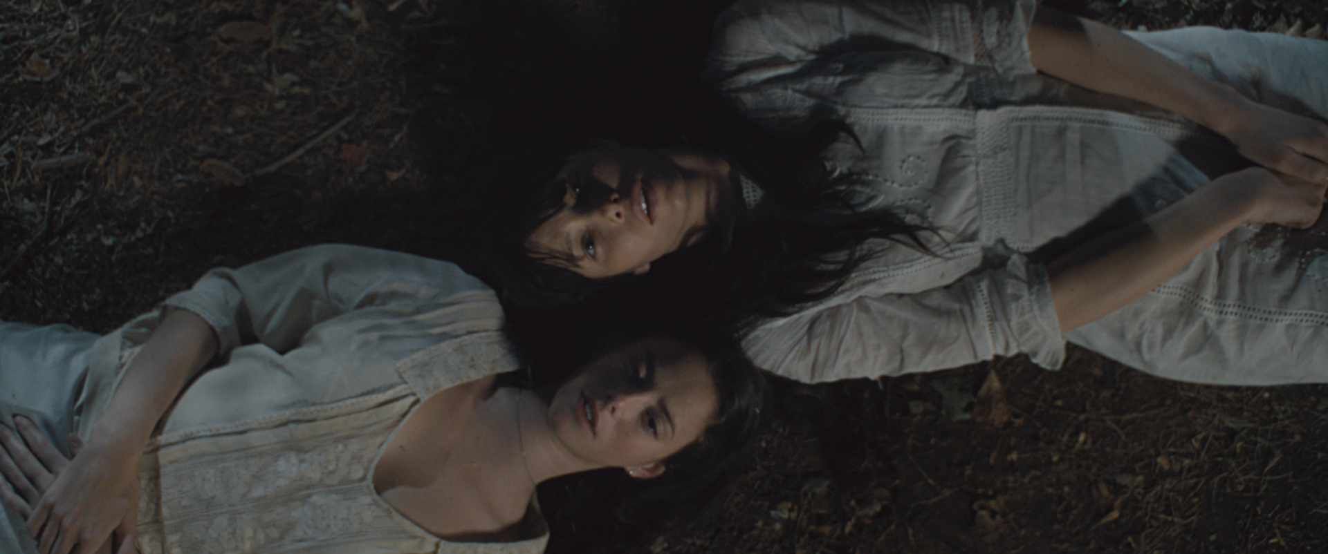 Still of Jessica Biel and Kaya Scodelario in The Truth About Emanuel (2013)