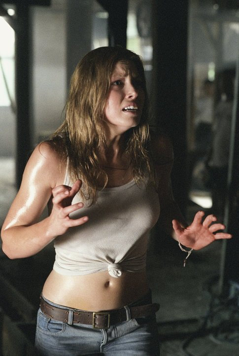 Still of Jessica Biel in Kruvinosios skerdynes Teksase (2003)