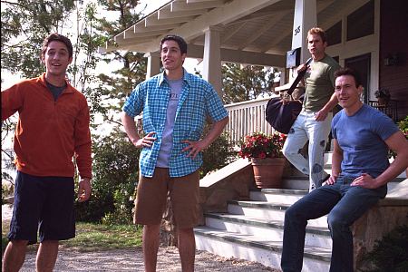 Still of Jason Biggs, Chris Klein, Thomas Ian Nicholas and Seann William Scott in American Pie 2 (2001)