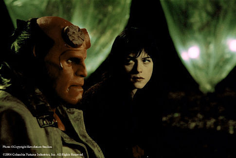 Still of Ron Perlman and Selma Blair in Hellboy (2004)