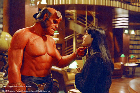 Still of Ron Perlman and Selma Blair in Hellboy (2004)