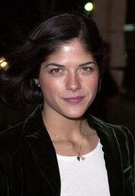 Selma Blair at event of Saving Silverman (2001)