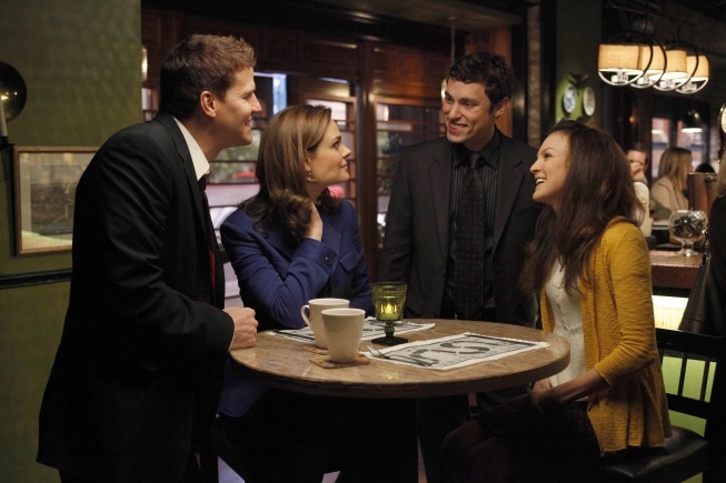 Still of David Boreanaz, John Francis Daley and Emily Deschanel in Kaulai (2005)