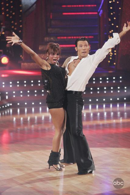 Still of Toni Braxton in Dancing with the Stars (2005)