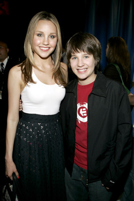 Amanda Bynes and Devon Werkheiser at event of Nickelodeon Kids' Choice Awards '05 (2005)