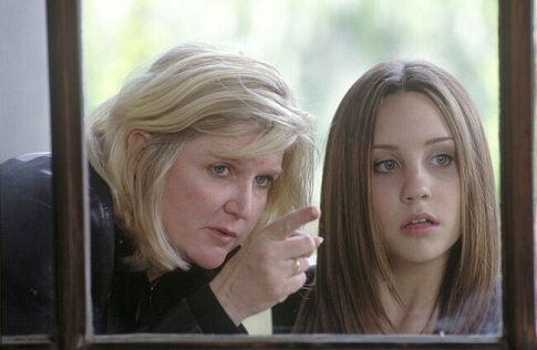 Amanda Bynes and Dennie Gordon in What a Girl Wants (2003)