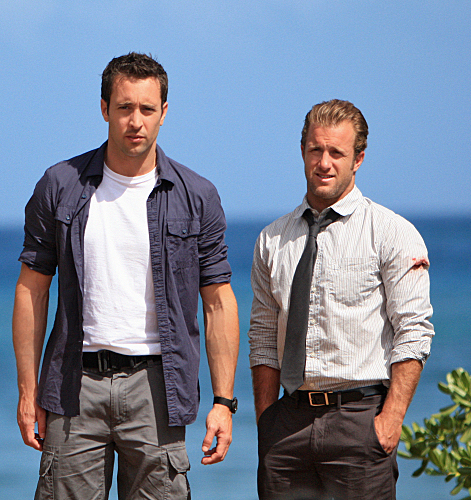 Still of Scott Caan and Alex O'Loughlin in Hawaii Five-0 (2010)