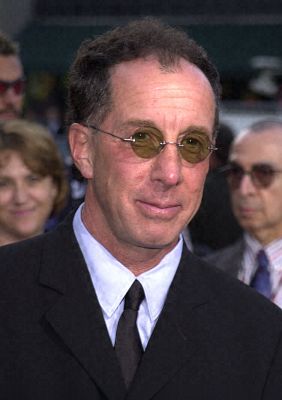 Mark Canton at event of Angel Eyes (2001)