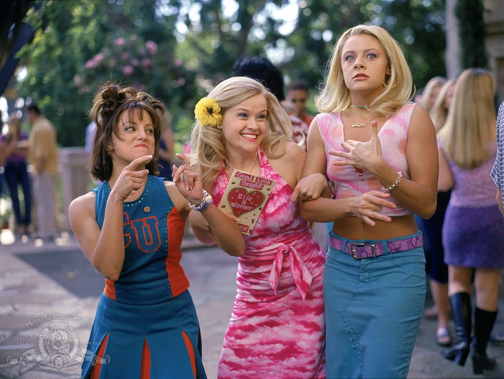 Still of Reese Witherspoon, Jessica Cauffiel and Alanna Ubach in Legally Blonde (2001)