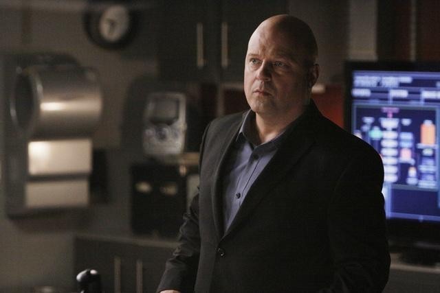 Still of Michael Chiklis in No Ordinary Family (2010)