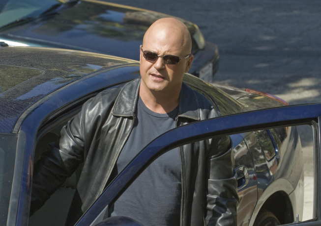 Still of Michael Chiklis in Skydas (2002)