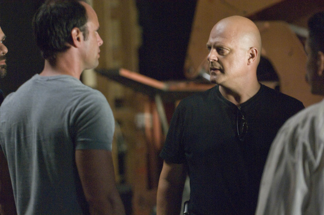 Still of Michael Chiklis in Skydas (2002)