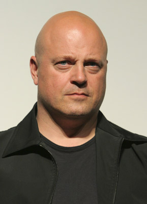 Michael Chiklis