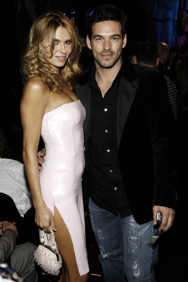 Eddie Cibrian at event of 2005 American Music Awards (2005)