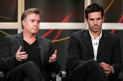 Shaun Cassidy and Eddie Cibrian at event of Invasion (2005)