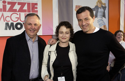 Richard Cook at event of The Lizzie McGuire Movie (2003)