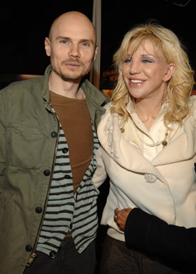 Courtney Love and Billy Corgan at event of Freedom Writers (2007)