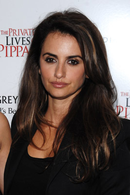 Penélope Cruz at event of The Private Lives of Pippa Lee (2009)