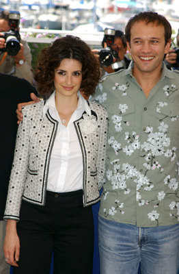 Vincent Perez and Penélope Cruz at event of Fanfanas Tulpe (2003)