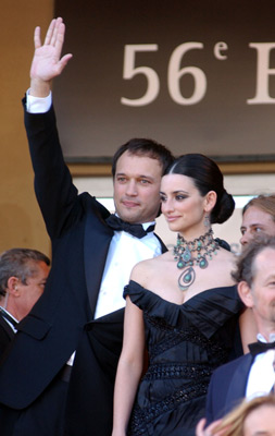 Vincent Perez and Penélope Cruz at event of Fanfanas Tulpe (2003)