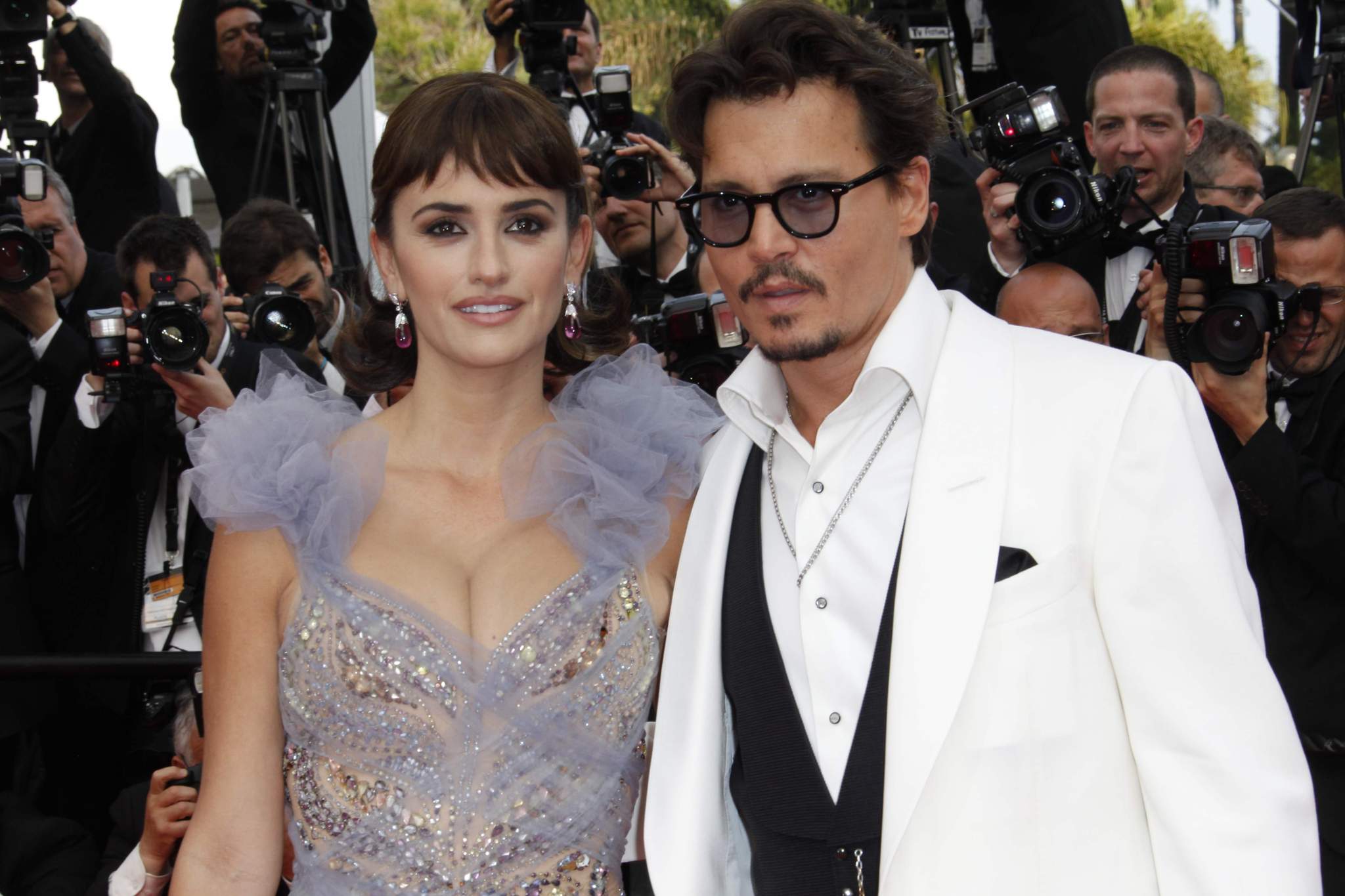 Johnny Depp and Penélope Cruz at event of Karibu piratai: ant keistu bangu (2011)