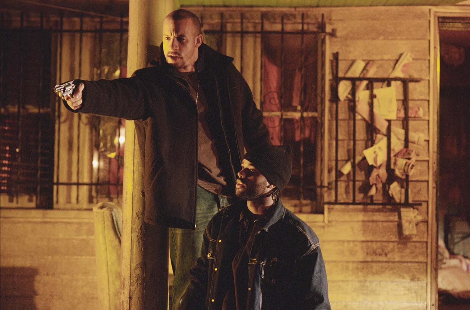 Still of Vin Diesel and Larenz Tate in A Man Apart (2003)