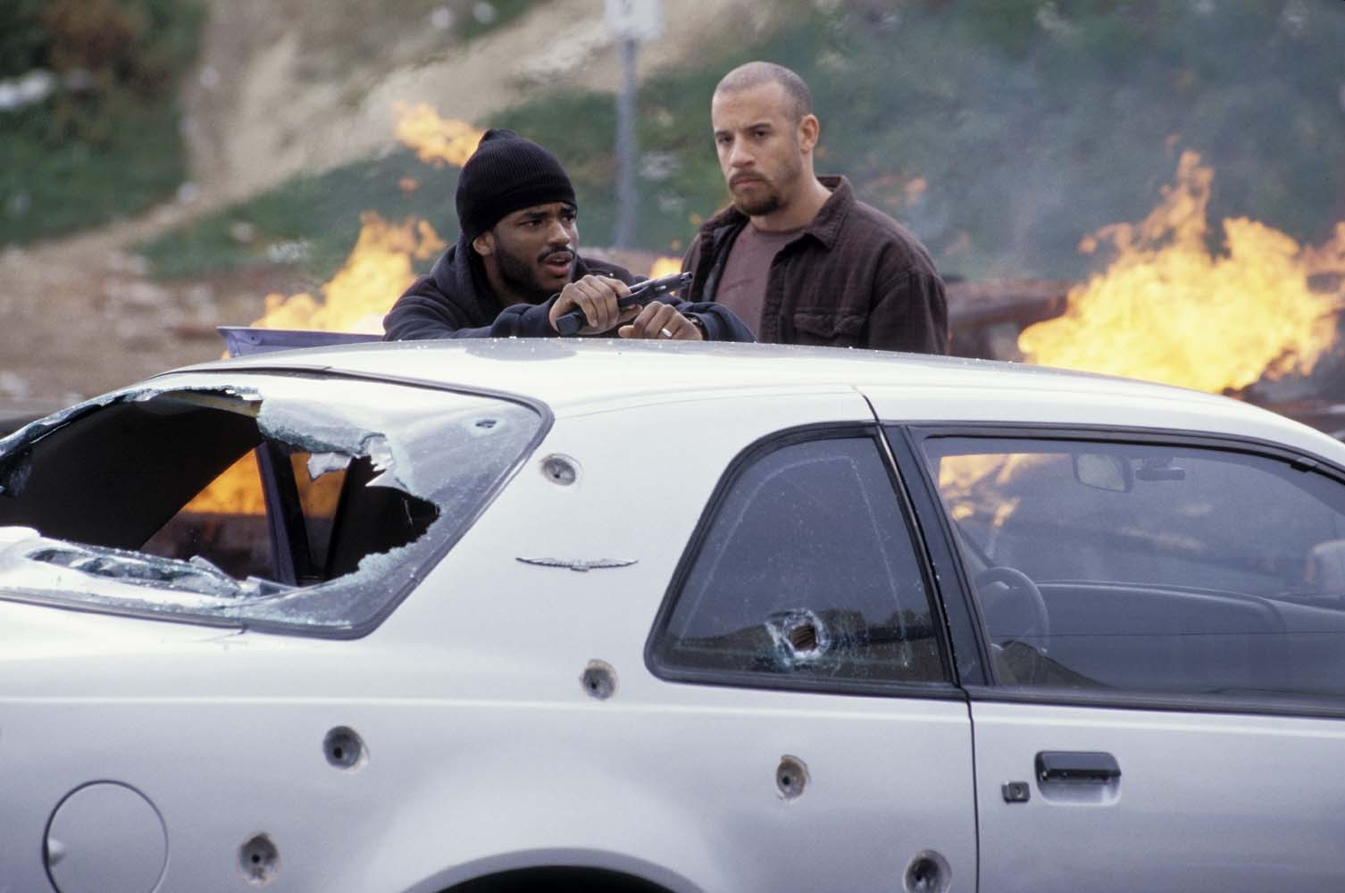 Still of Vin Diesel and Larenz Tate in A Man Apart (2003)