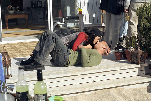 Still of Vin Diesel and Jacqueline Obradors in A Man Apart (2003)