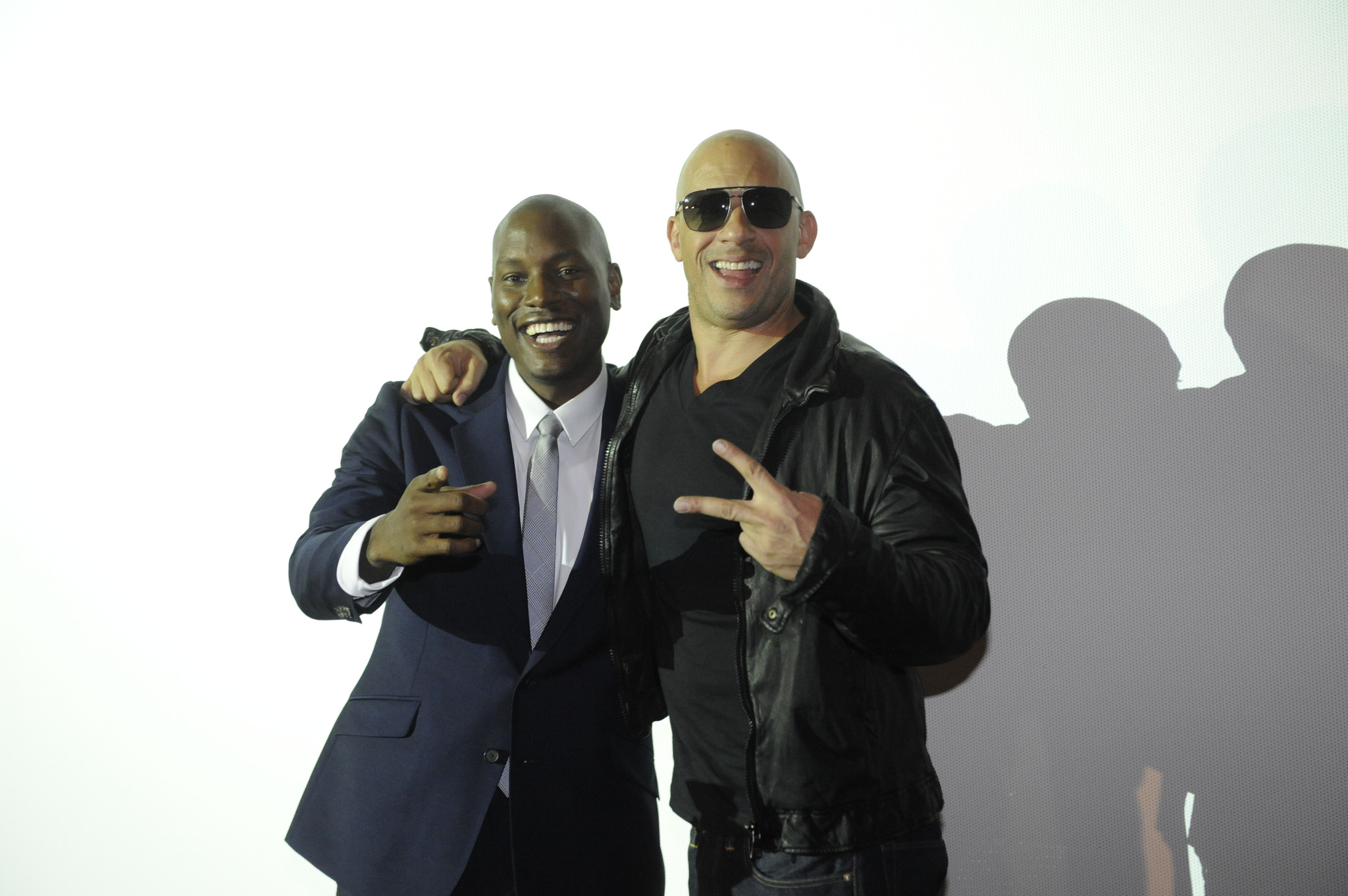 Vin Diesel and Tyrese Gibson at event of Greiti ir isiute 5 (2011)