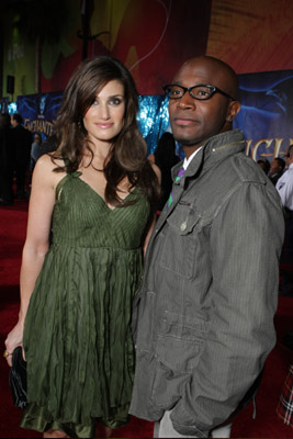 Taye Diggs and Idina Menzel at event of Enchanted (2007)