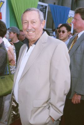 Roy Edward Disney at event of Zaislu istorija 2 (1999)