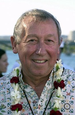 Roy Edward Disney at event of Perl Harboras (2001)