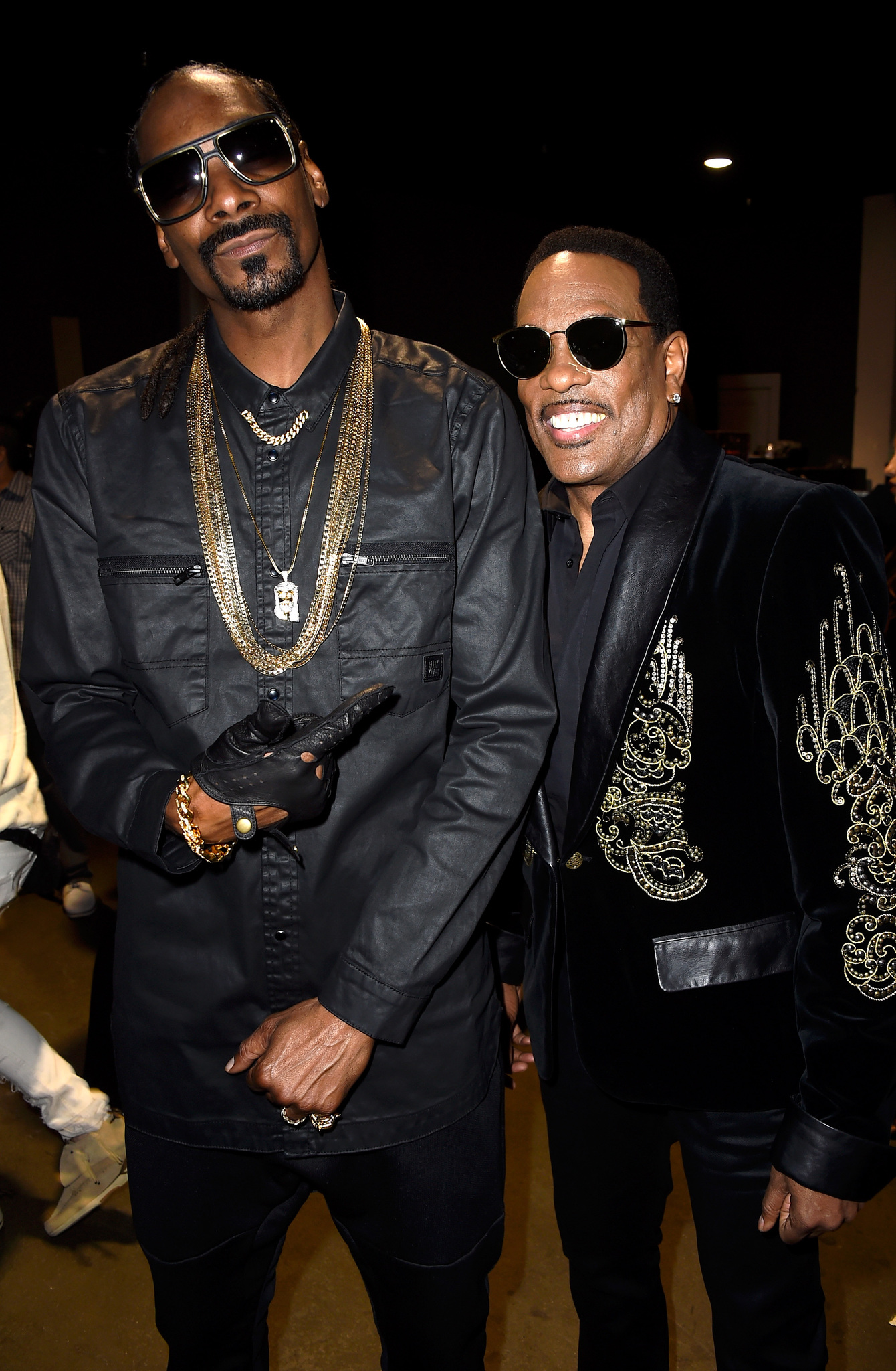 Snoop Dogg and Charlie Wilson at event of IHeartRadio Music Awards (2015)