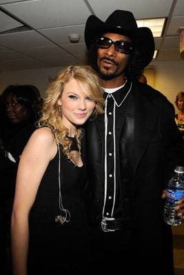 Snoop Dogg and Taylor Swift