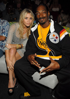 Ashley Olsen and Snoop Dogg