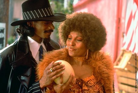 Snoop Doggy Dogg and Pam Grier star