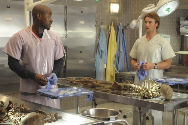 Still of Omar Epps and Jesse Spencer in Hausas (2004)