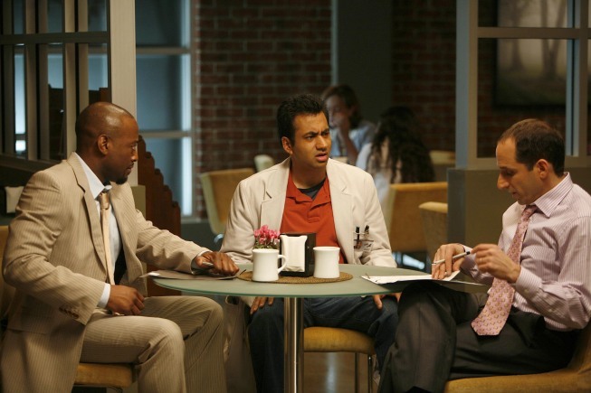 Still of Omar Epps, Peter Jacobson and Kal Penn in Hausas (2004)