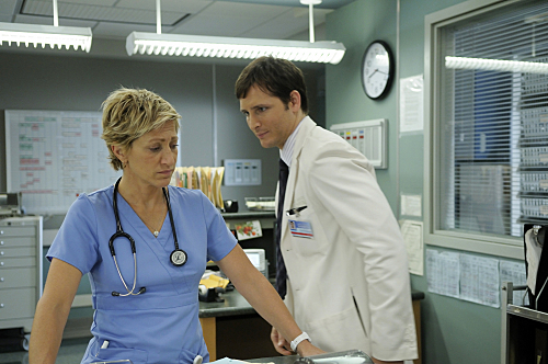 Still of Peter Facinelli and Edie Falco in Nurse Jackie (2009)