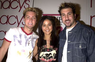 Lance Bass, Emmanuelle Chriqui and Joey Fatone at event of On the Line (2001)