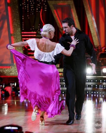 Still of Joey Fatone in Dancing with the Stars (2005)