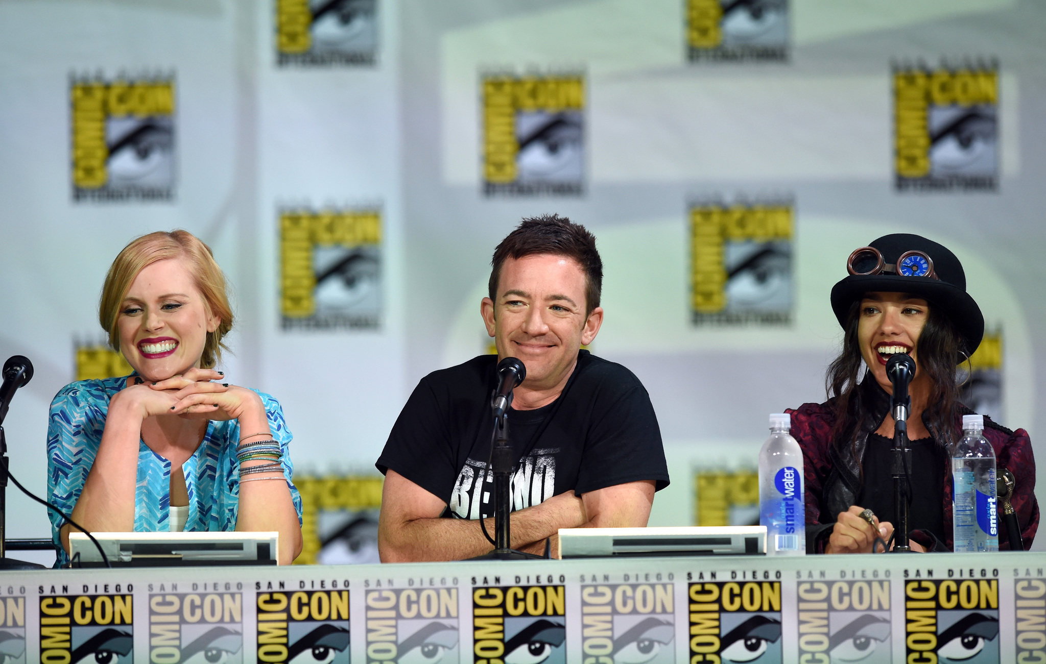 David Faustino, Janet Varney and Seychelle Gabriel at event of The Legend of Korra (2012)