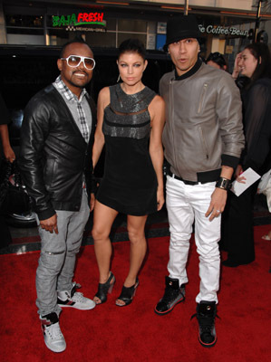 Fergie, Taboo and Apl.de.Ap at event of Iksmenai: pradzia. Ernis (2009)