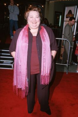 Conchata Ferrell at event of Erin Brockovich (2000)