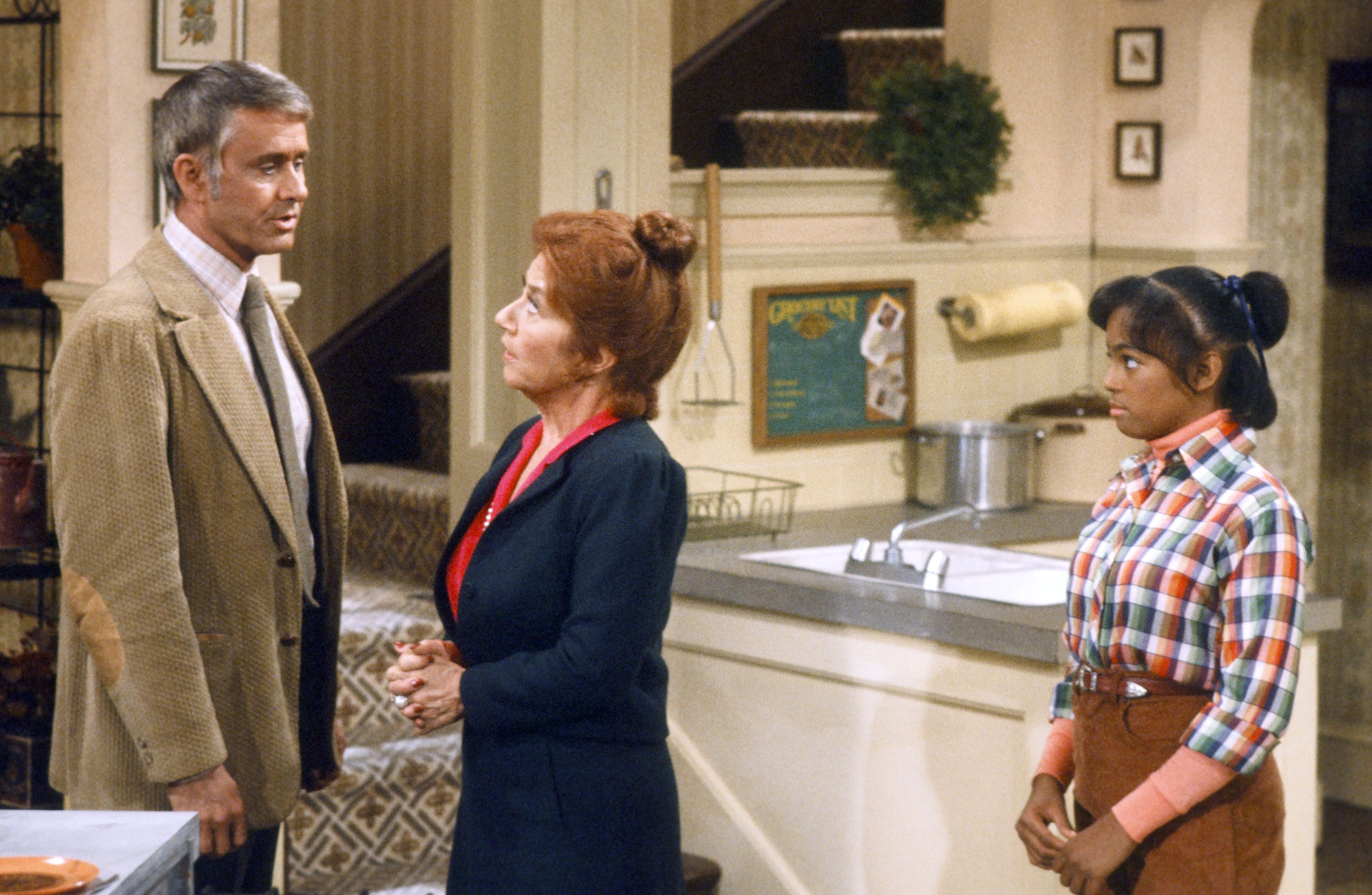 Still of Kim Fields, Roger Perry and Charlotte Rae in The Facts of Life (1979)