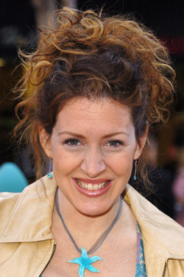 Joely Fisher at event of Chicken Little (2005)