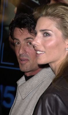 Sylvester Stallone and Jennifer Flavin at event of 15 Minutes (2001)
