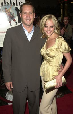 Beau Flynn and Marley Shelton at event of Bubble Boy (2001)