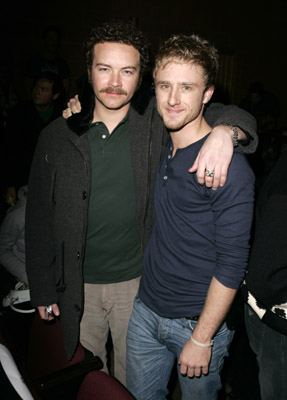 Ben Foster and Danny Masterson at event of Alfa gauja (2006)