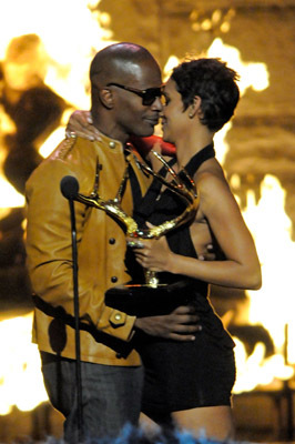 Halle Berry and Jamie Foxx